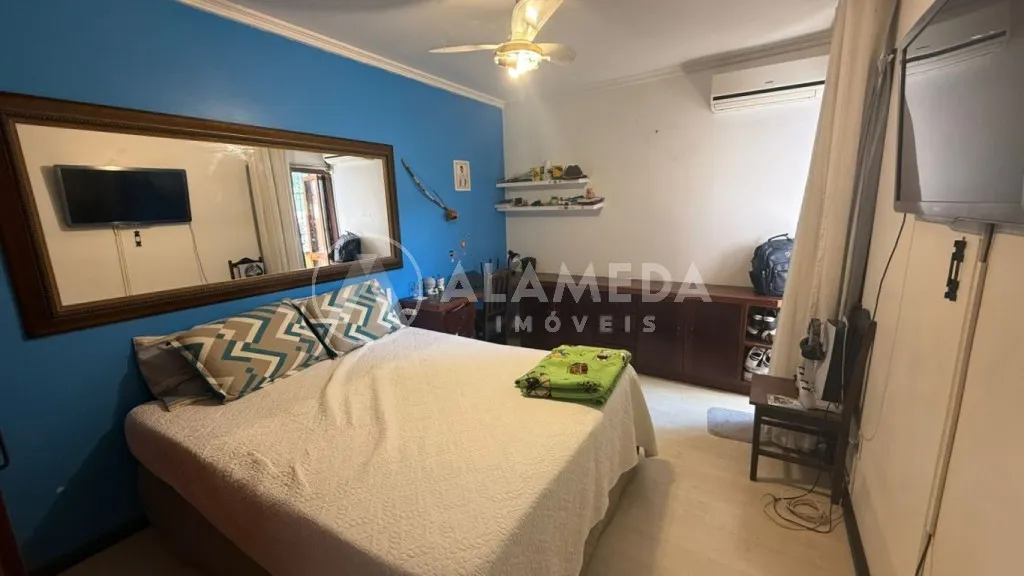Casa com dois pavimentos localizada no bairro Itoupava Norte, atrás do Guarani. — foto 3
