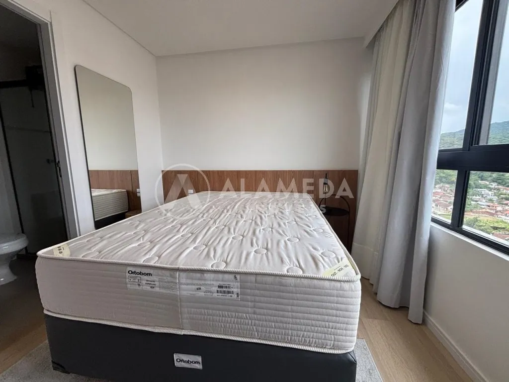 Loft muito bem localizado no bairro Velha, está ao lado da Vila Germânica, onde acontece nossa bela e famosa Oktoberfest, e a poucos passos do Parque Ramiro Ruedger, — foto 5