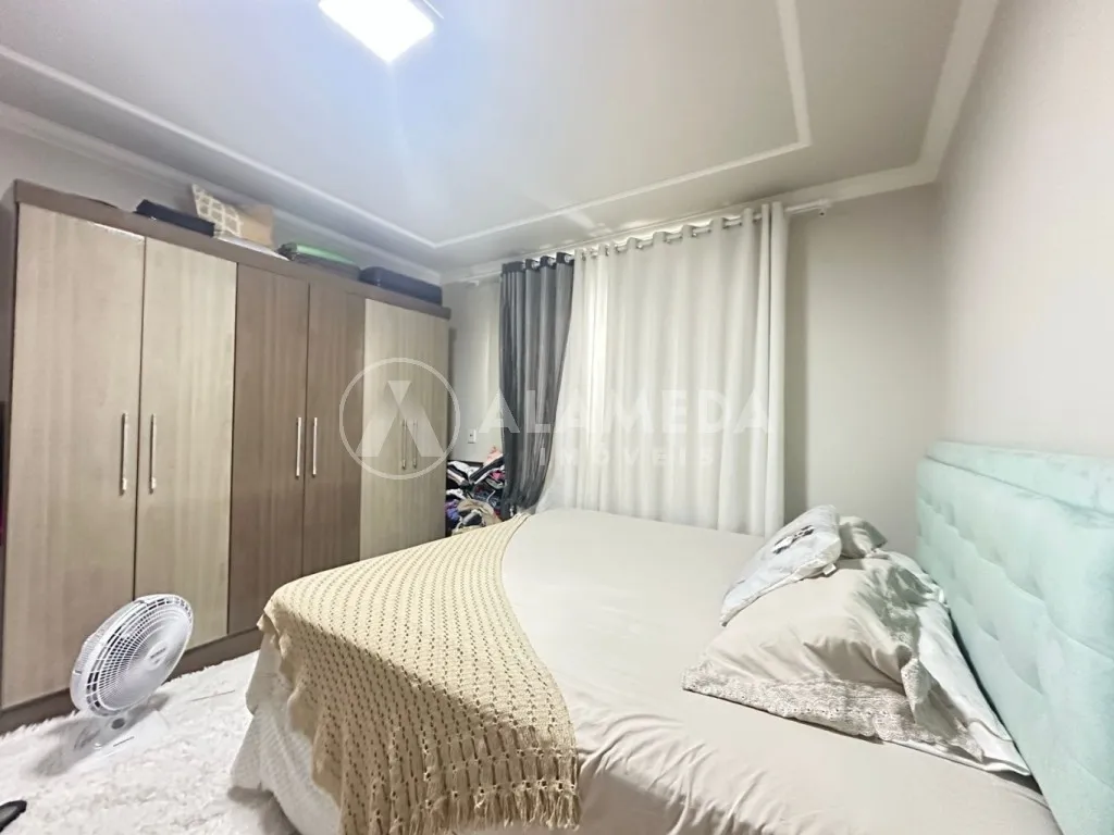 Casa com terreno amplo, 3 quartos sendo uma suíte no bairro Garcia! — foto 6