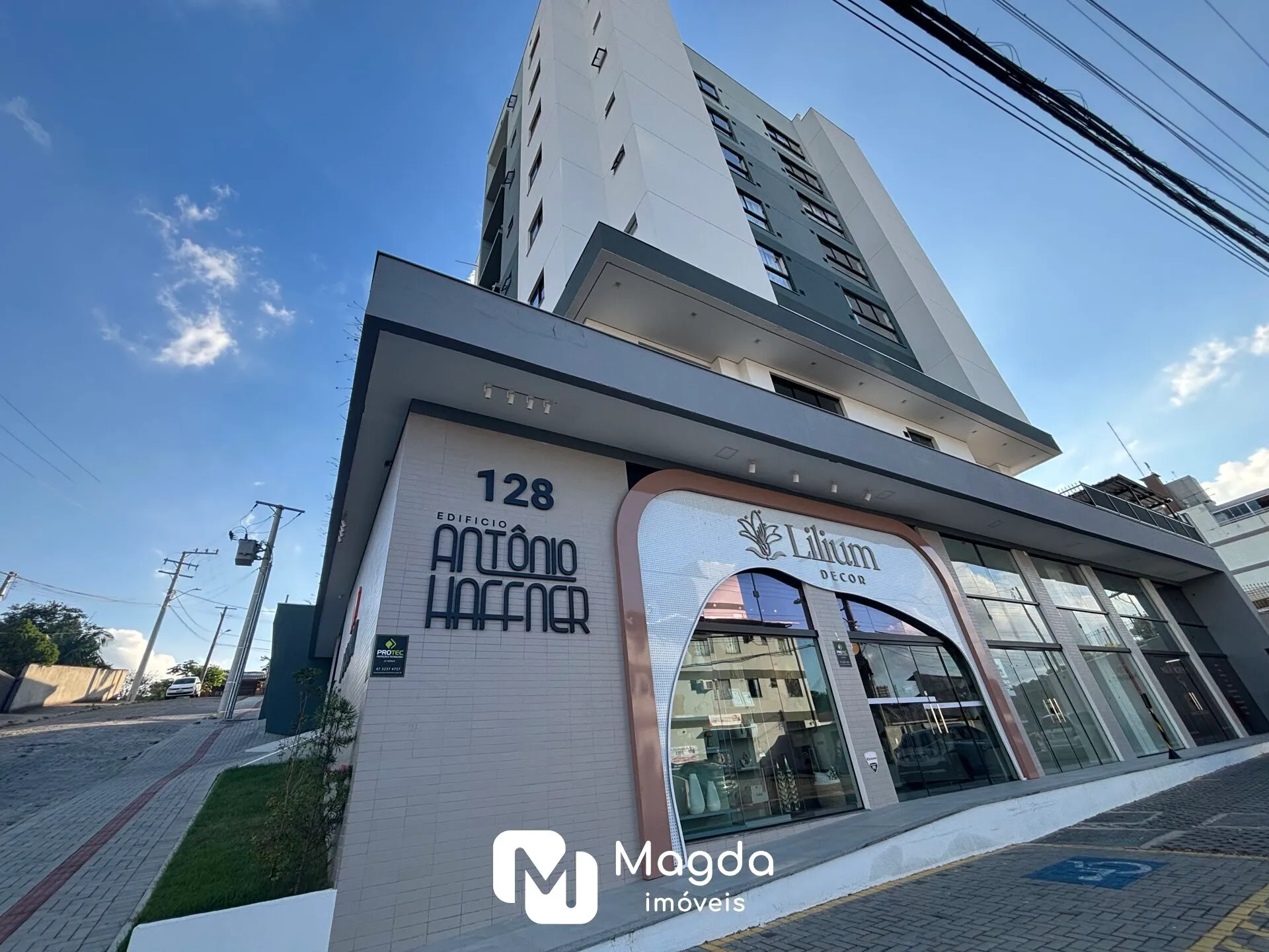 Apartamento à venda no bairro Água Verde - Blumenau/SC - foto 1