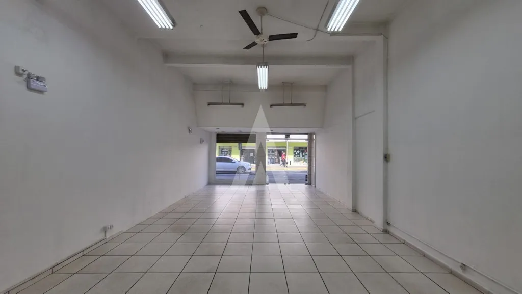 Sala comercial com 248,15m localizada no Centro. — foto 4