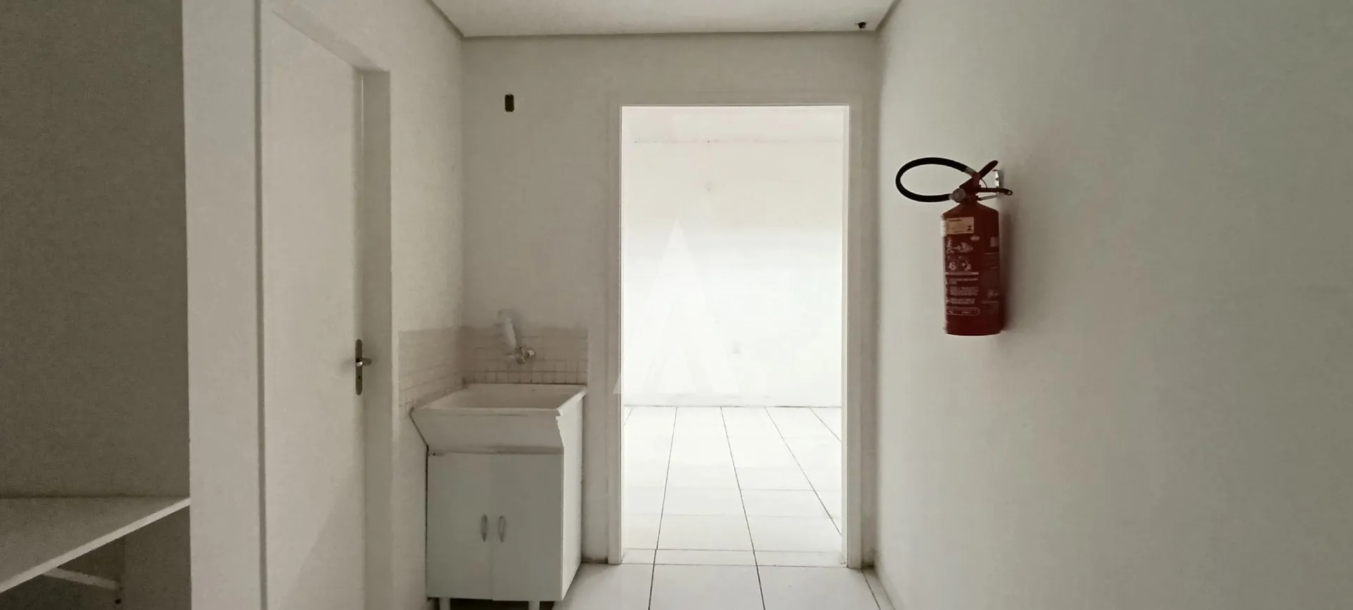 Sala comercial com 248,15m localizada no Centro. — foto 6