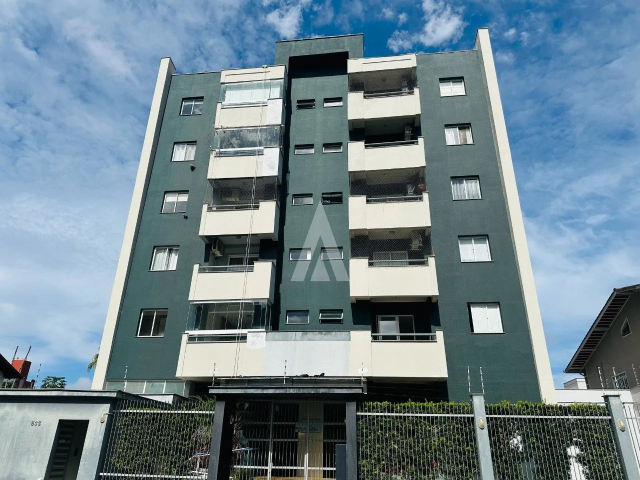 Apartamento com 2 quartos à venda no bairro Anita Garibaldi em Joinville-SC por R$380.000,00. - foto 1