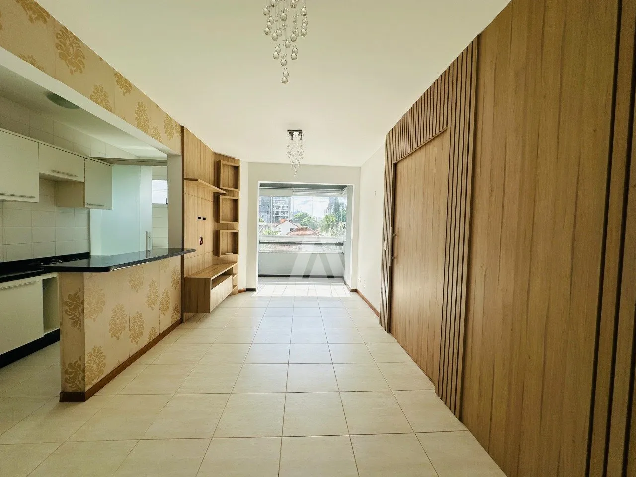 Apartamento com 2 quartos à venda no bairro Anita Garibaldi em Joinville-SC por R$380.000,00. — foto 2