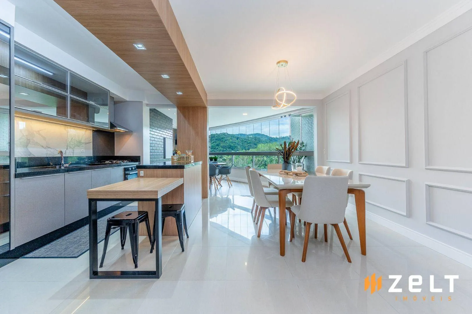 Lindo Apartamento Mobiliado com 3 Suites, à Venda no Bairro Jardim Blumenau, Blumenau - foto 1