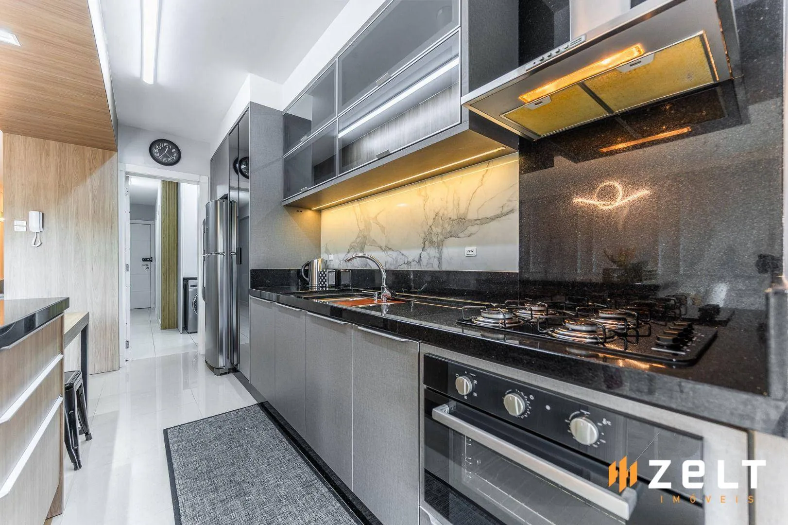 Lindo Apartamento Mobiliado com 3 Suites, à Venda no Bairro Jardim Blumenau, Blumenau — foto 3