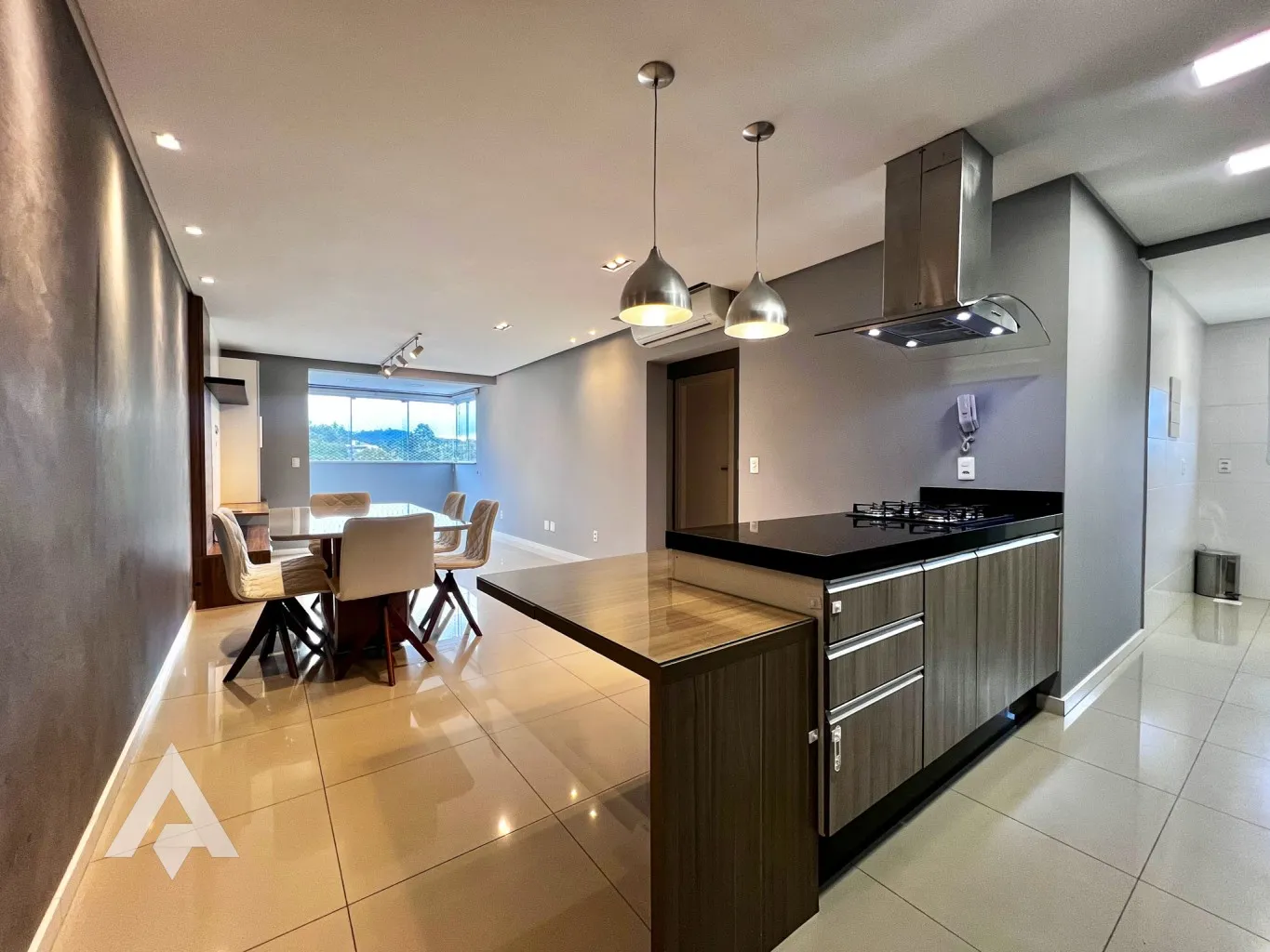 Apartamento com 2 Suítes para locação por R$ 4.500,00 - Bairro Vila Formosa - Blumenau/SC — foto 2