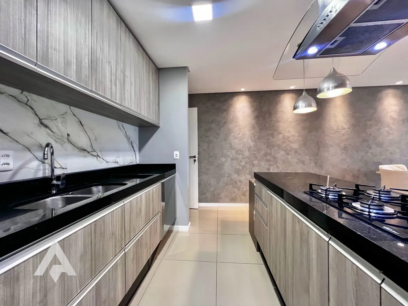 Apartamento com 2 Suítes para locação por R$ 4.500,00 - Bairro Vila Formosa - Blumenau/SC — foto 4