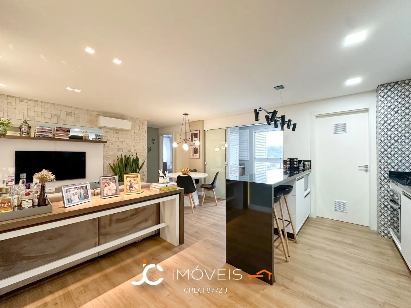 Apartamento Com 2 dormitórios sendo uma suíte - Itoupava Central — foto 5