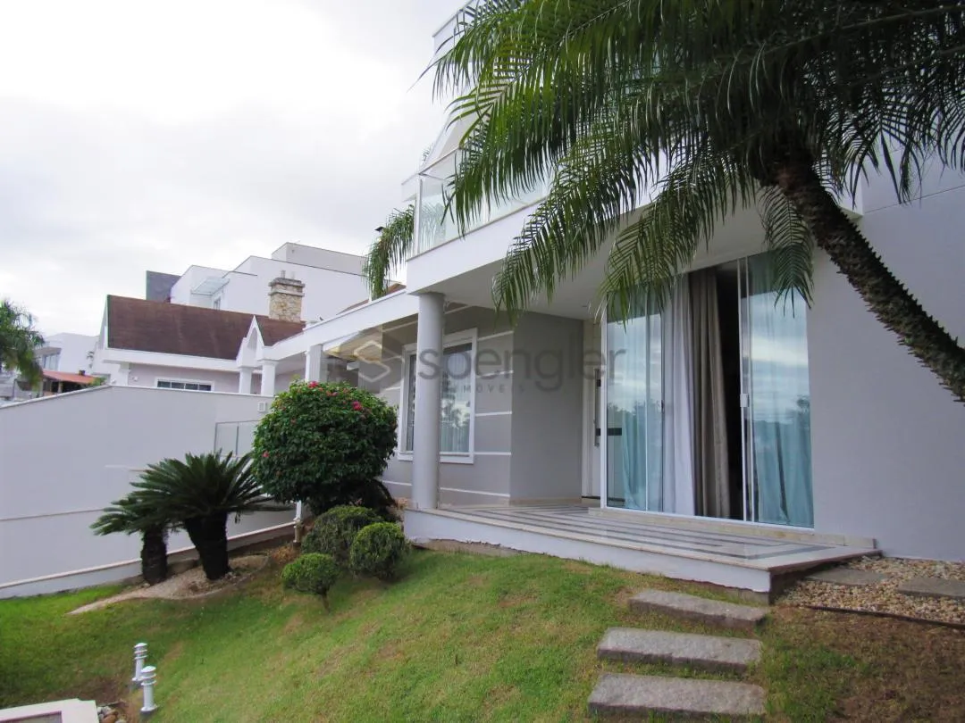 Casa alto padrão, no Centro de Gaspar! Ref.:CA0591 — foto 2