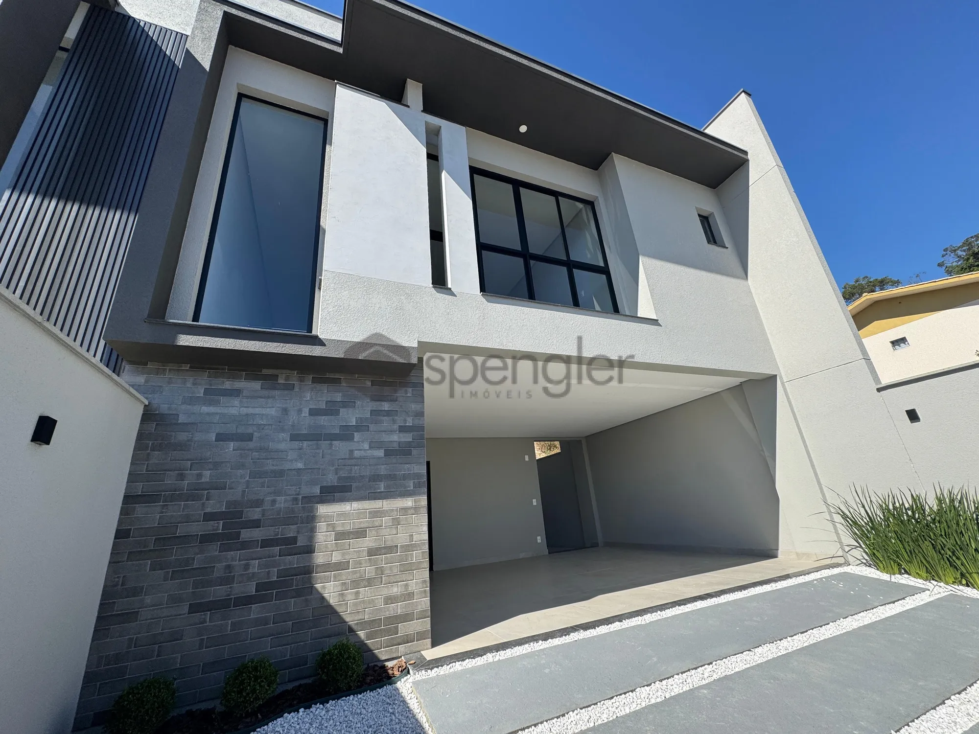 Lindo sobrado no bairro Sete de Setembro, em Gaspar Ref.:CA0551 - foto 1