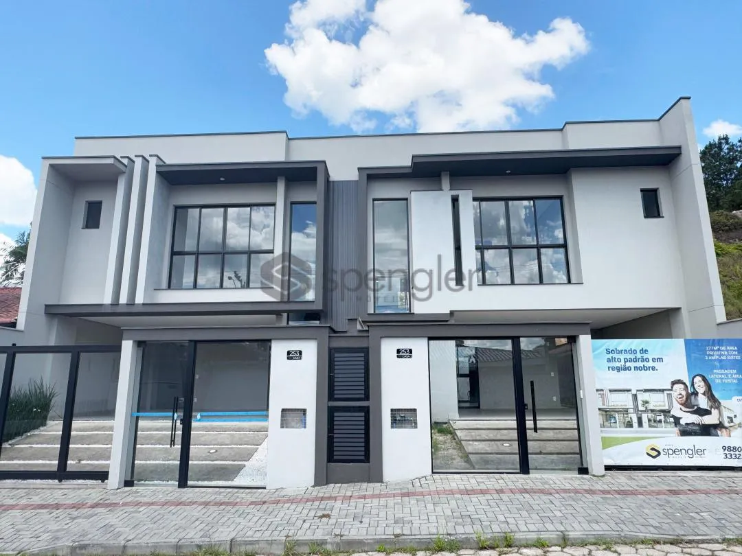 Lindo sobrado no bairro Sete de Setembro, em Gaspar Ref.:CA0551 — foto 3