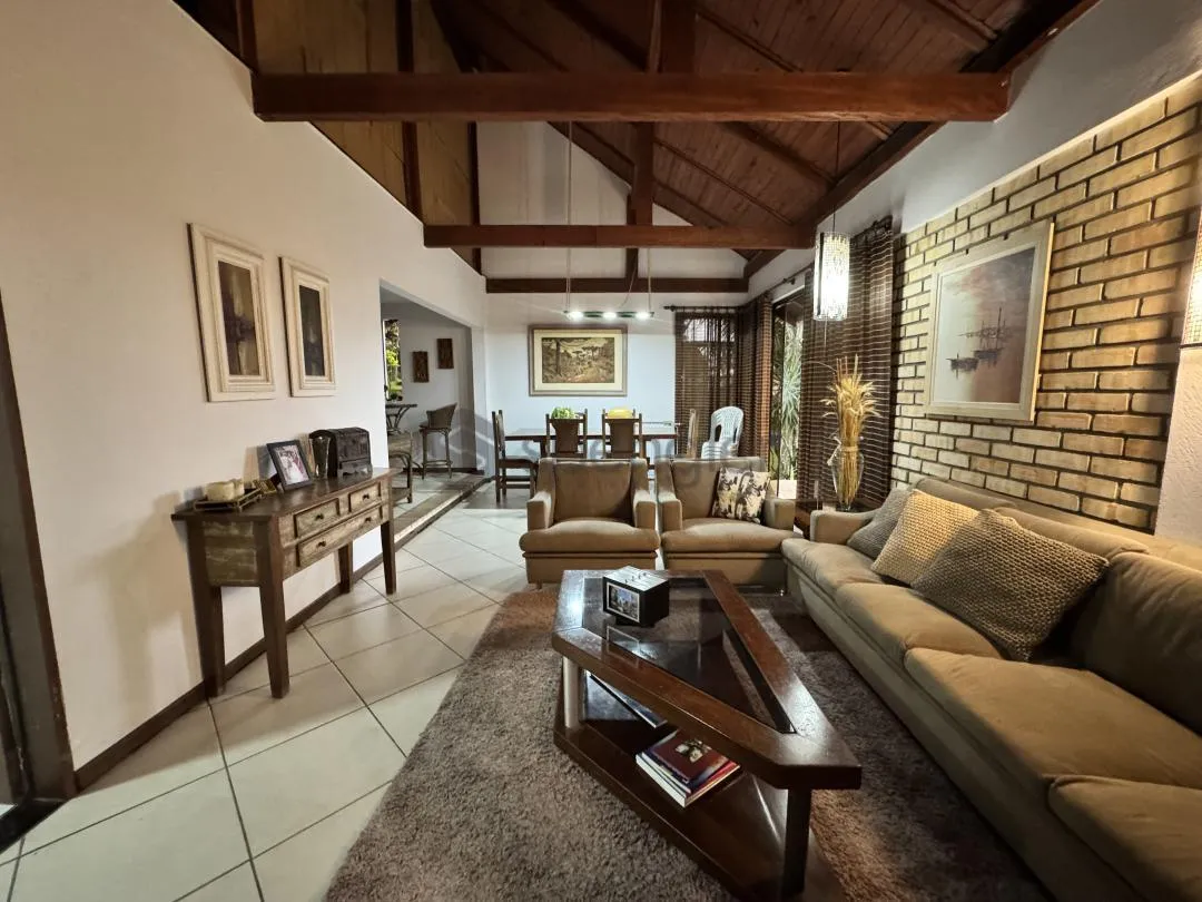 Casa disponível para venda no bairro Santa Terezinha, em Gaspar! REF: CA0772 — foto 2