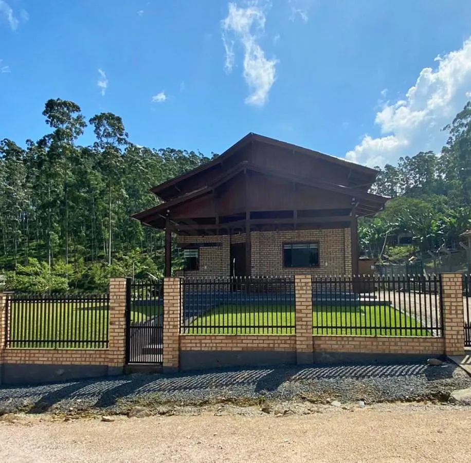 Terreno com 1089m e casa espaçosa, localizados no bairro Baú Baixo, em Ilhota Ref.:CA0420 — foto 3
