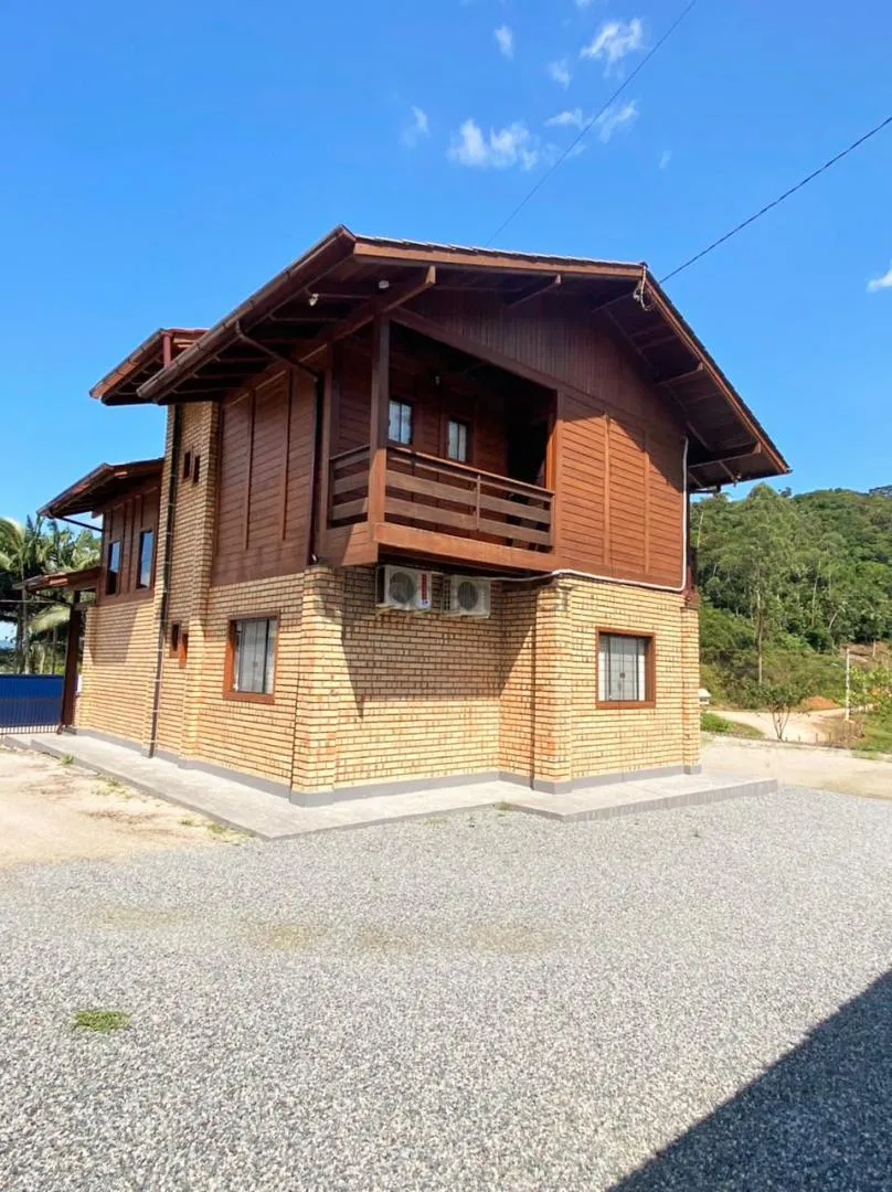 Terreno com 1089m e casa espaçosa, localizados no bairro Baú Baixo, em Ilhota Ref.:CA0420 — foto 5