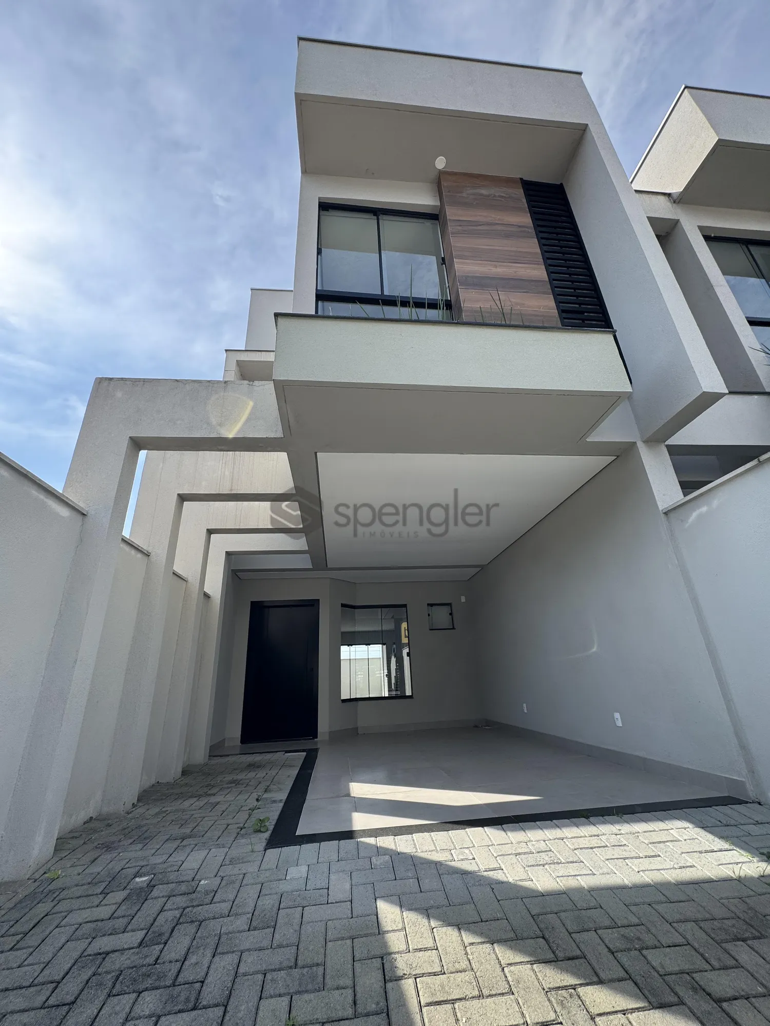 Sobrado novo, bairro Gaspar Mirim, em Gaspar Ref.:CA0556 - foto 1