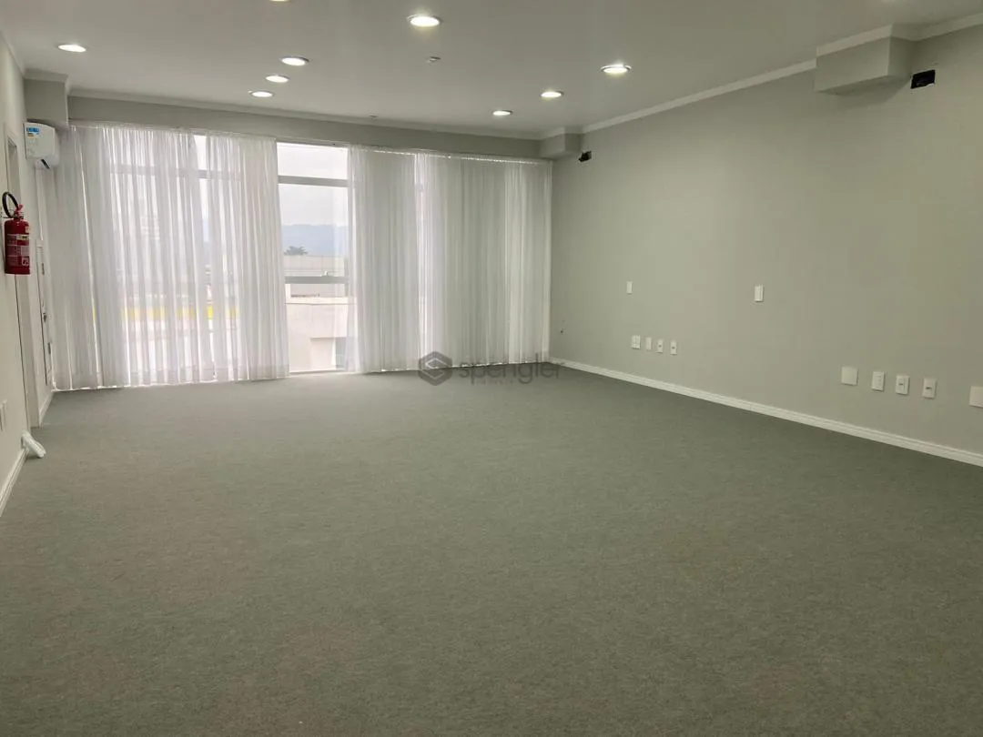 Sala Comercial no CENTRO Ref.:SA0022 - foto 1