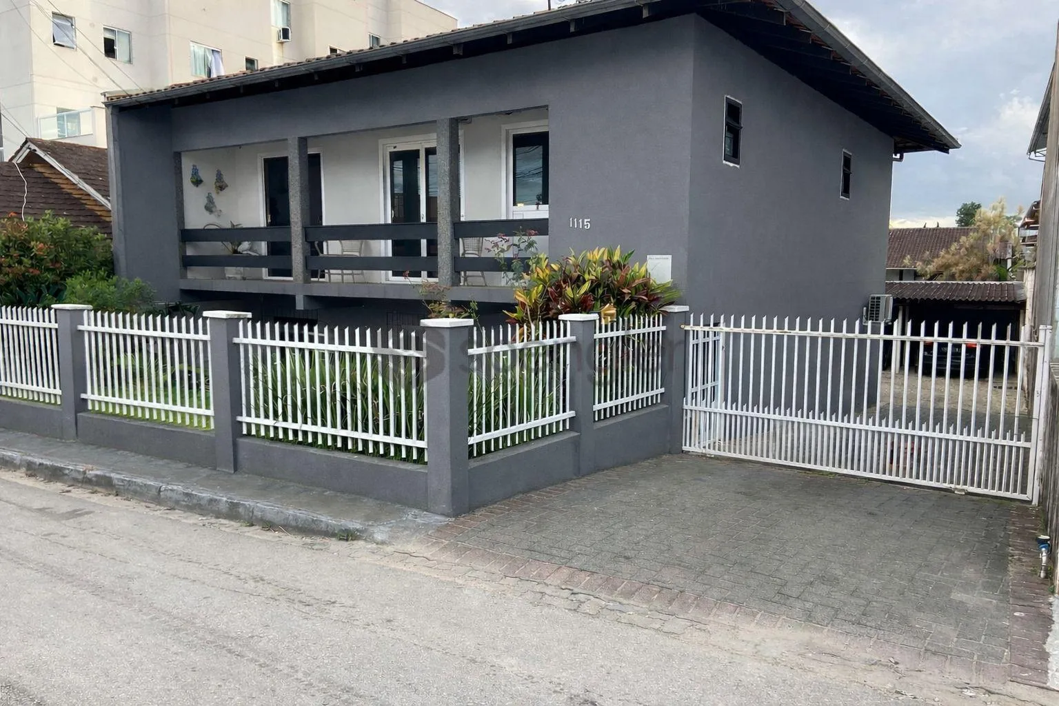 Casa ampla no bairro Coloninha, em Gaspar REF: CA0864 - foto 1