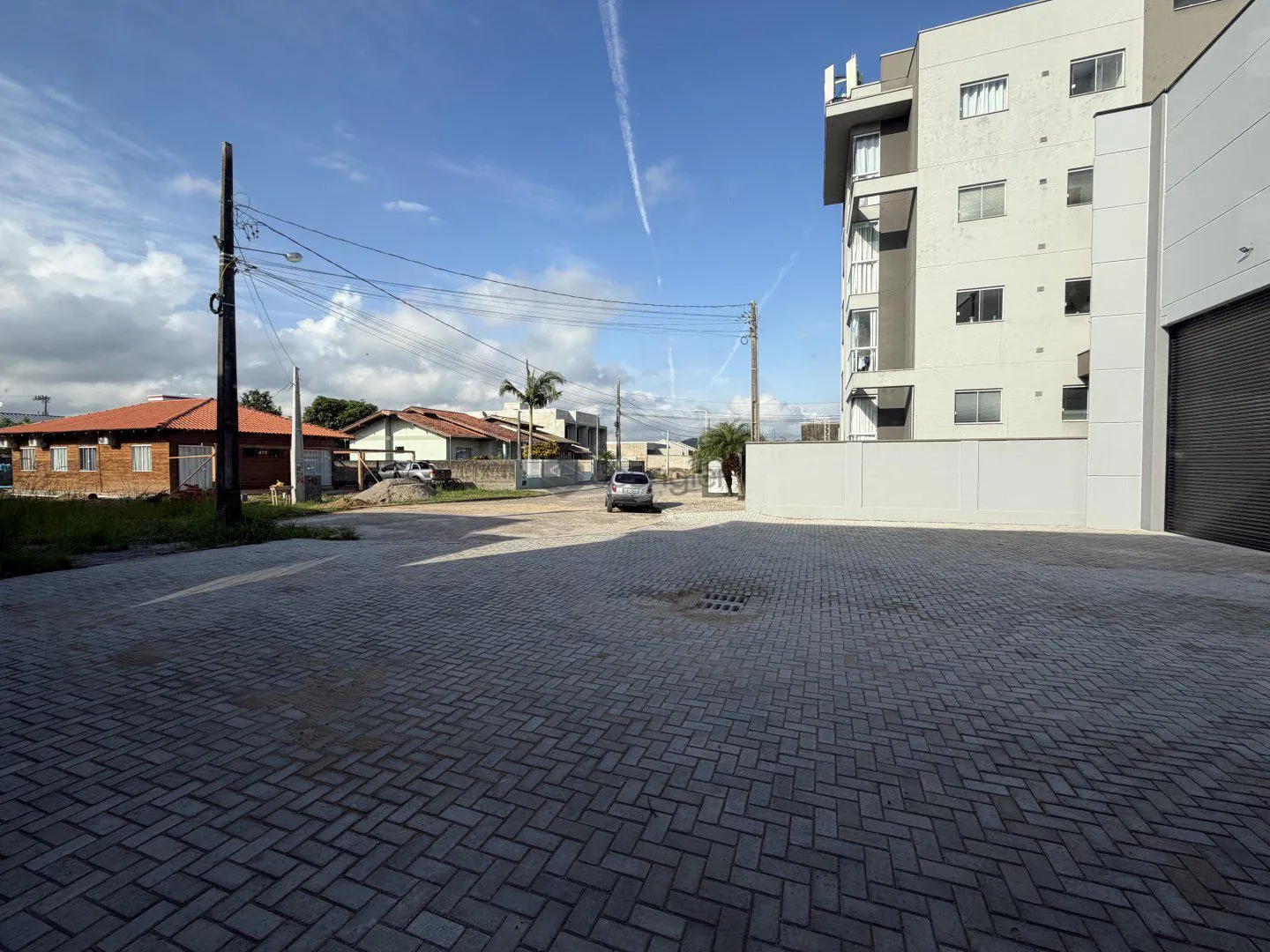 Galpão pra locação no bairro Figueira! REF: GA0024 - foto 1