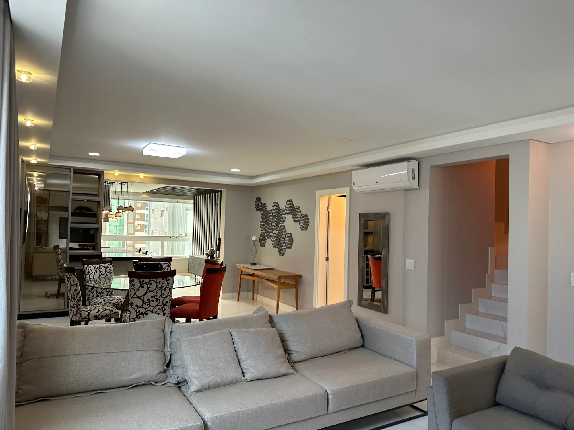 Duplex quadra mar a poucos passos do mar - Meia Praia - Itapema — foto 7