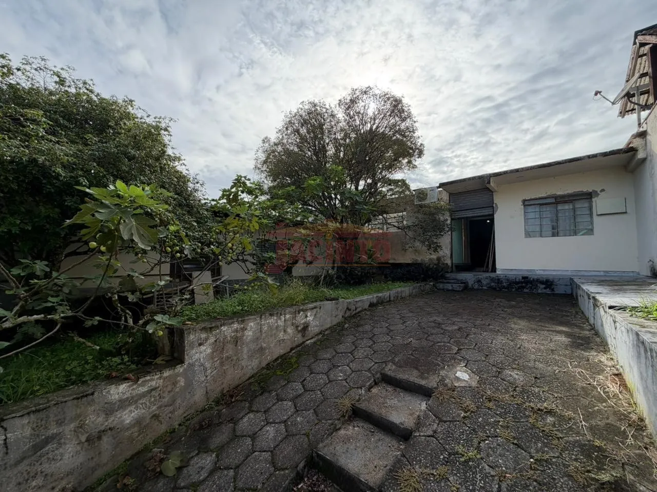 Terreno para Locação com aproximadamente 414m no Bairro Fortaleza. - foto 1