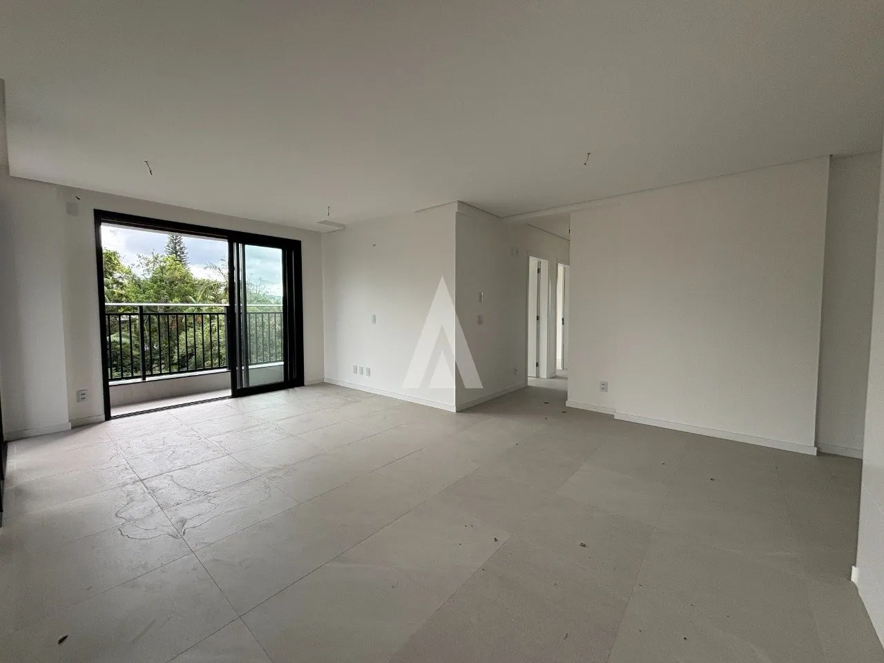 Apartamento com 2 suítes maios 1 quarto à venda no bairro América em Joinville-SC por R$1.150.000,00. — foto 4