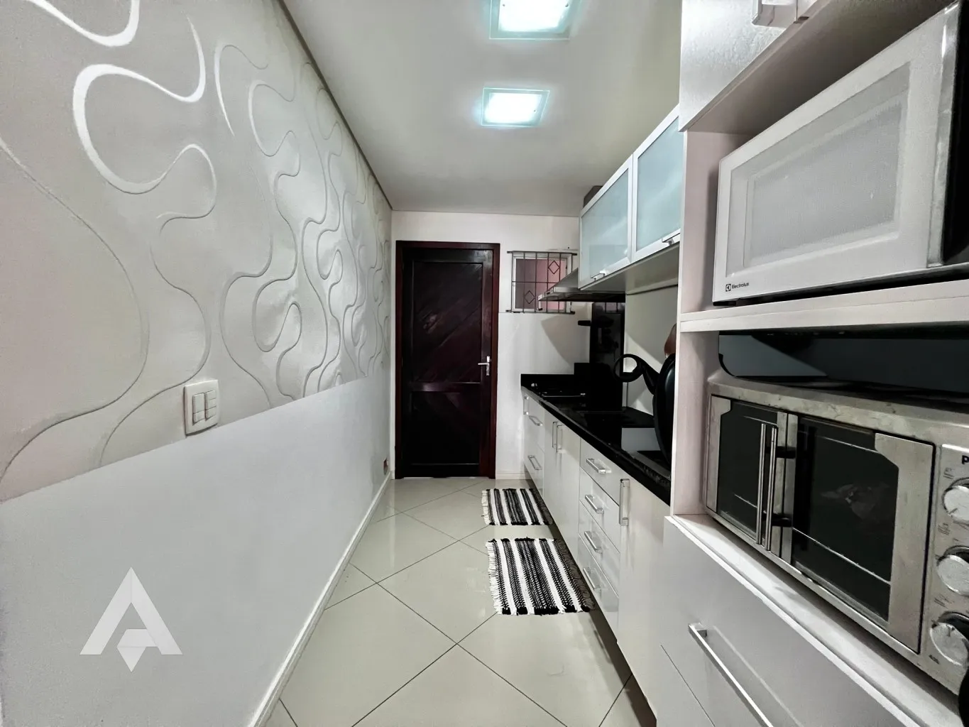 Casa com 3 dormitórios para locação por R$ 3.100,00 - Bairro Velha Central - Blumenau/SC — foto 4