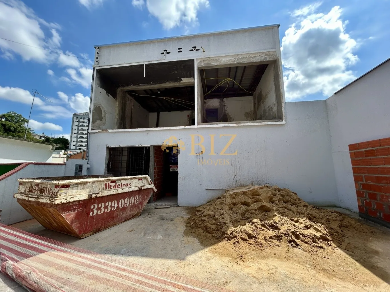 Prédio Comercial no centro da cidade, com 650m, 15 vagas de estacionamento e divisão com 15 salas amplas! — foto 7