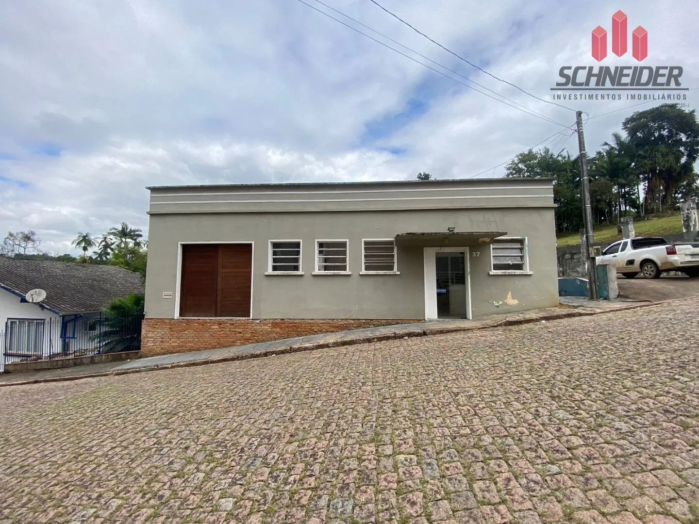 Galpão para alugar no bairro Centro em Timbó/SC - foto 1