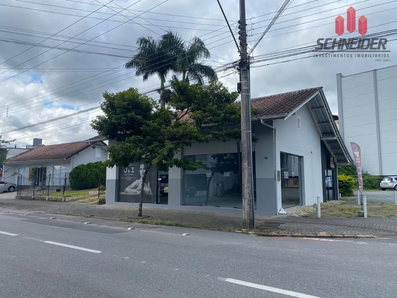 Sala comercial para alugar no bairro Centro em Timbó/SC - foto 1