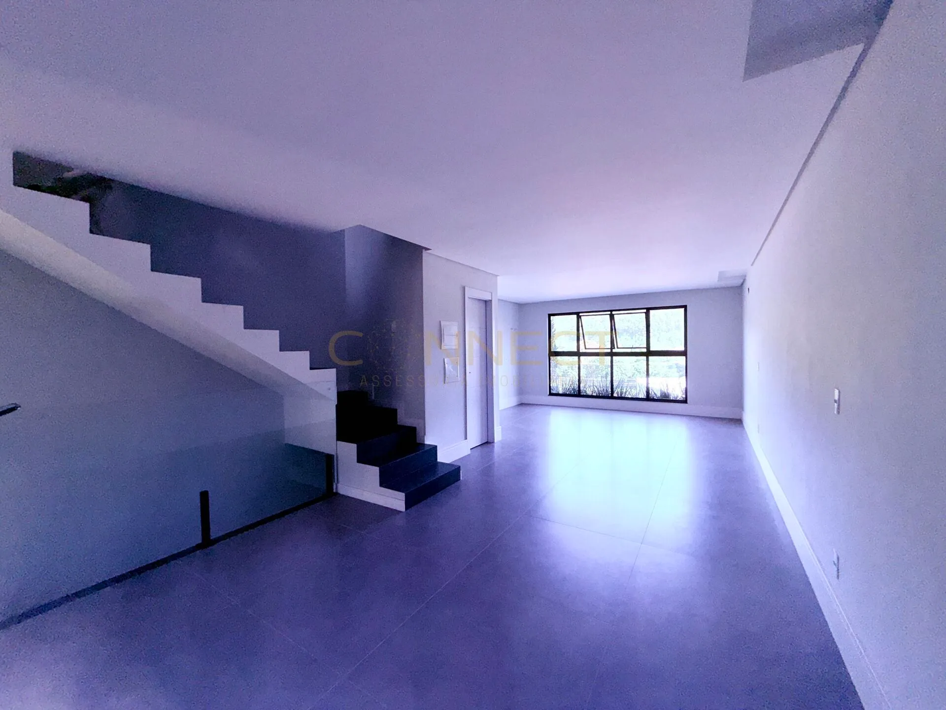 Sobrado triplex com 3 suítes bairro Ponta Aguda — foto 3