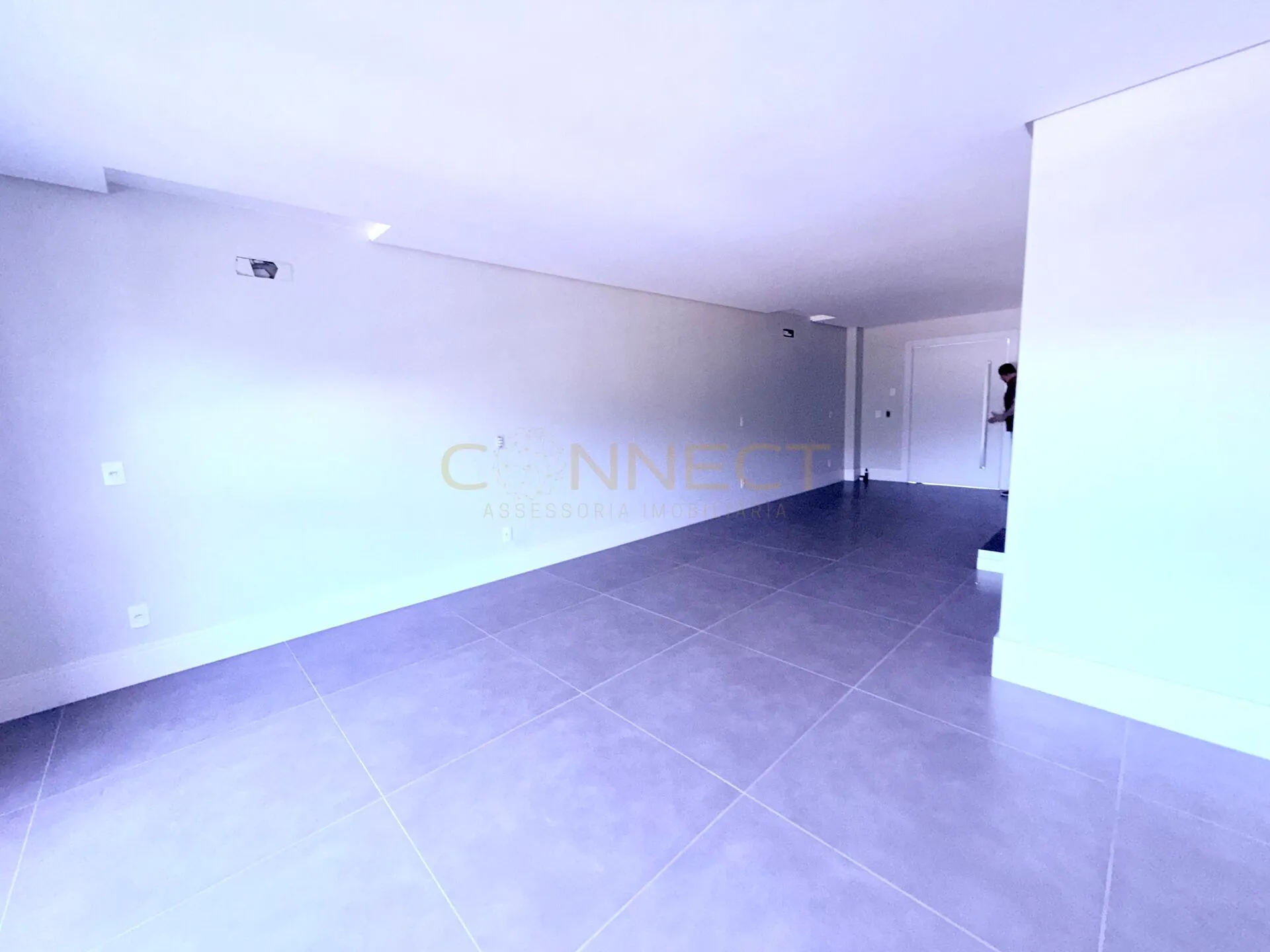 Sobrado triplex com 3 suítes bairro Ponta Aguda — foto 7