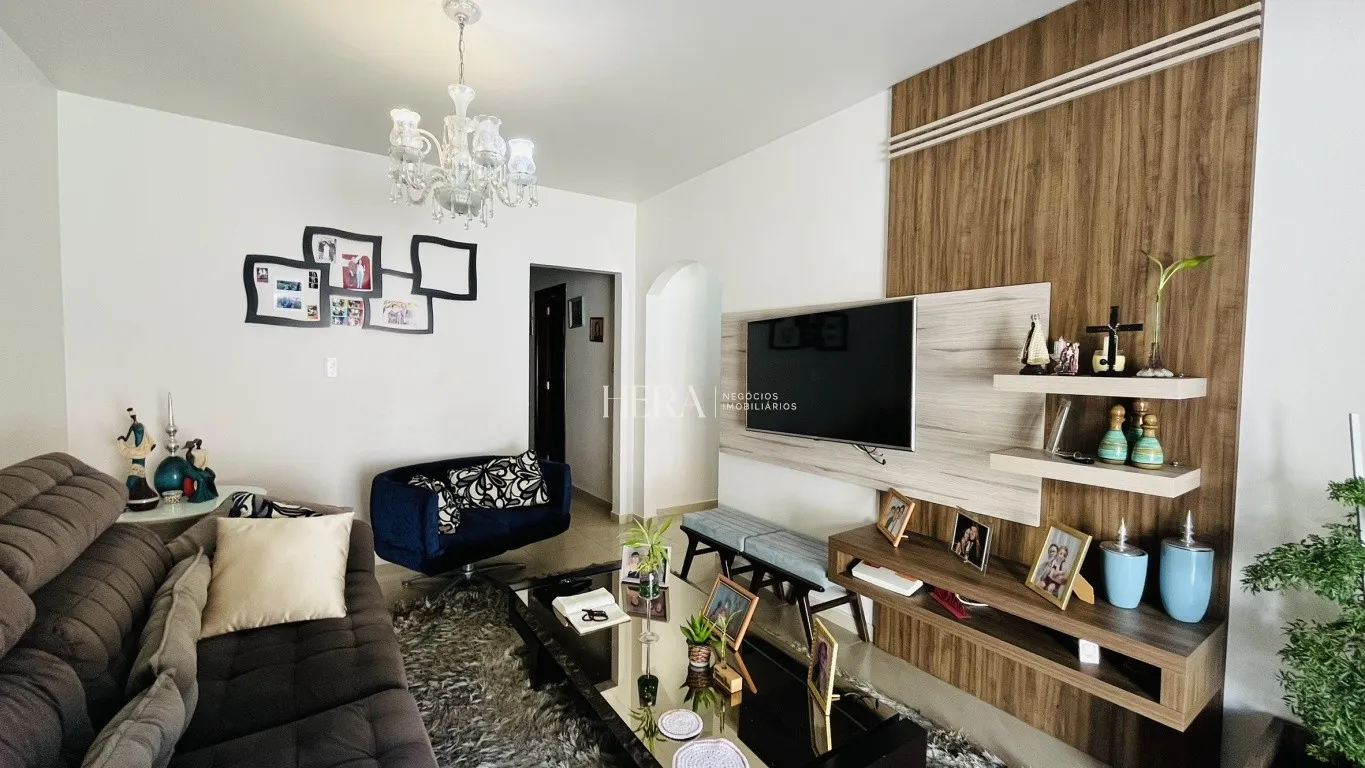 Casa térrea semimobiliado com 03 dormitórios sendo 02 suítes no bairro Salto Weissbach em Blumenau! — foto 4