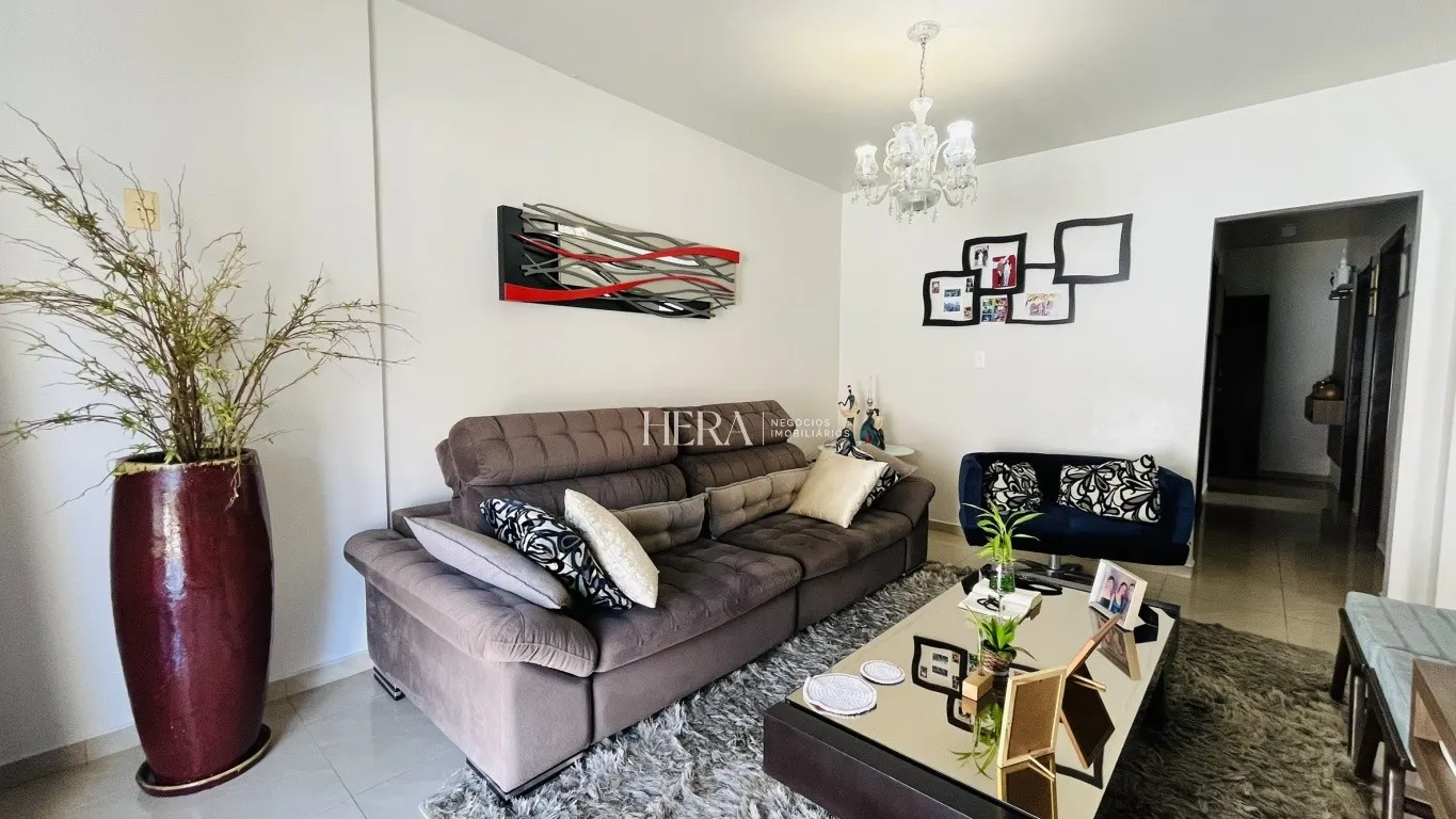 Casa térrea semimobiliado com 03 dormitórios sendo 02 suítes no bairro Salto Weissbach em Blumenau! — foto 5