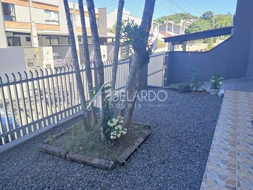 Ampla parte Superior de casa com 03 suítes na Itoupava Central. — foto 4