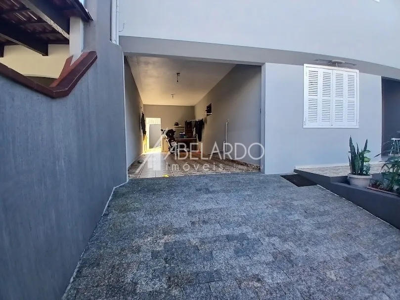 Ampla parte Superior de casa com 03 suítes na Itoupava Central. — foto 5