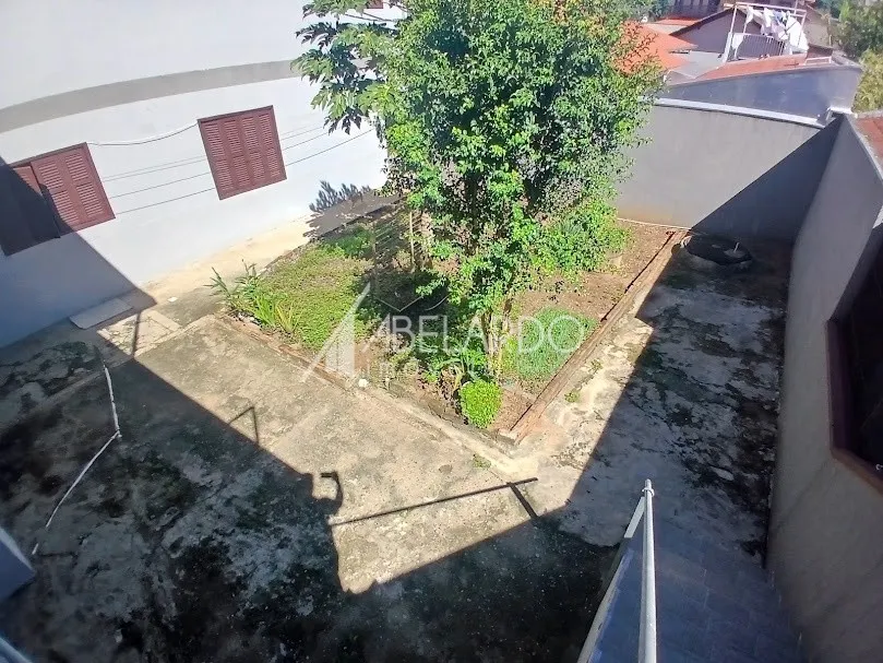 Ampla parte Superior de casa com 03 suítes na Itoupava Central. — foto 7