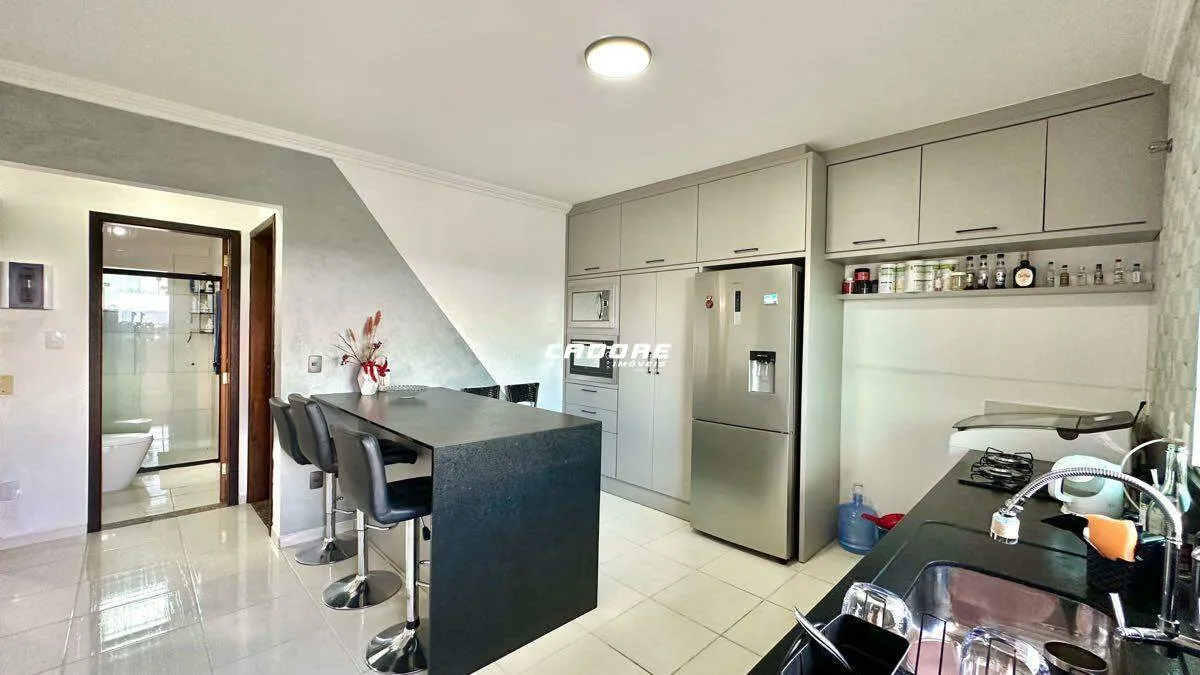 Apartamento 02 dormitórios em condominio com piscina, no bairro Fortaleza!! — foto 2