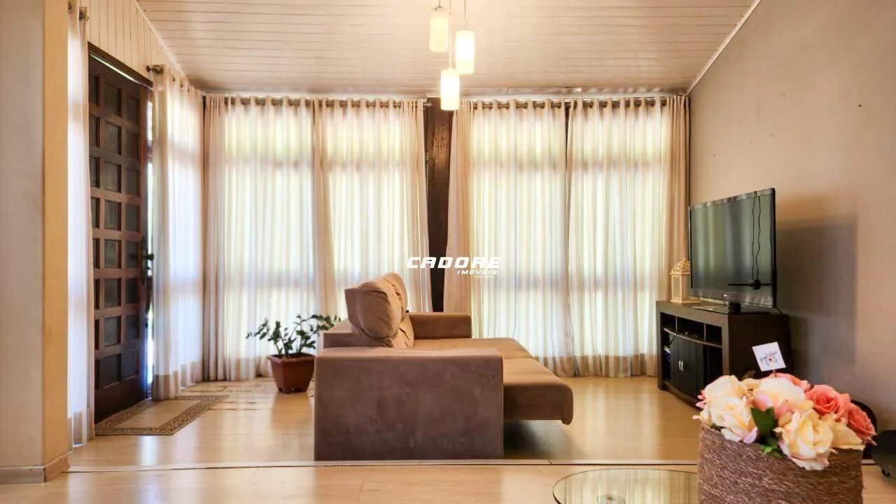 Excelente Casa para locação no bairro Água Verde I Cadore Imóveis — foto 2