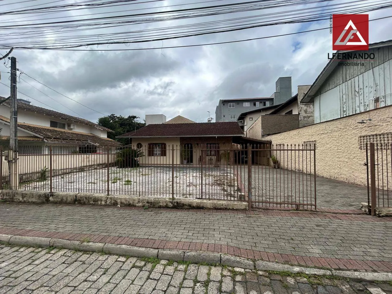 Casa com 3 dormitórios para alugar, 132 m - Vila Nova - Blumenau/SC — foto 2