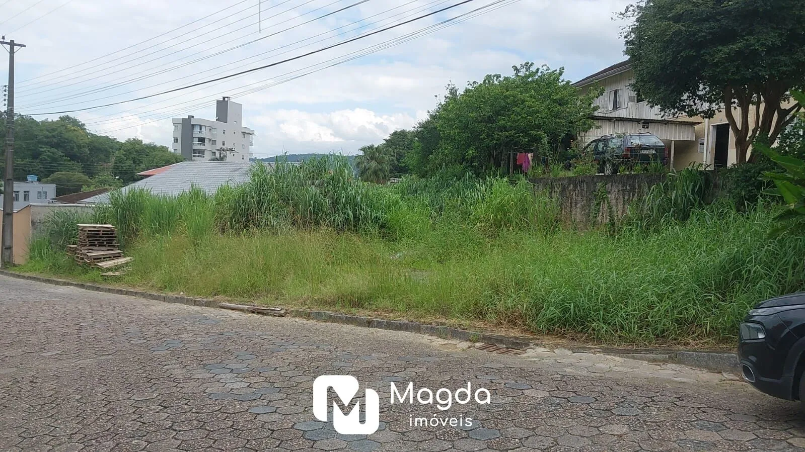 Terreno bem localizado. - foto 1