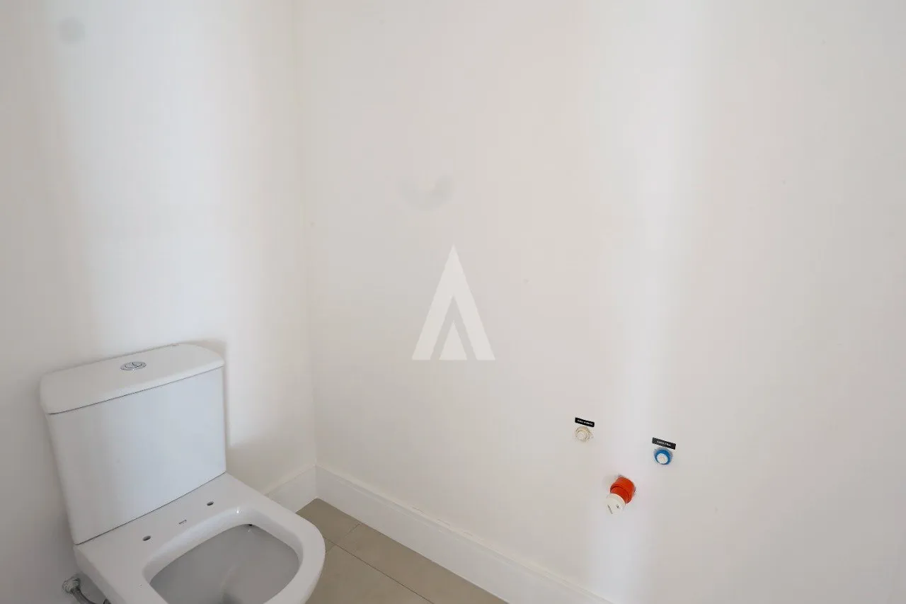 Apartamento com 3 suítes à venda no bairro Centro em Balneario Piçarras-SC por R$4.300.000,00. — foto 7