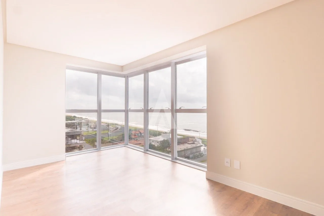 Apartamento com 3 suítes à venda no bairro Itacolomi em Balneário Piçarras-SC por R$2.700.000,00. — foto 7