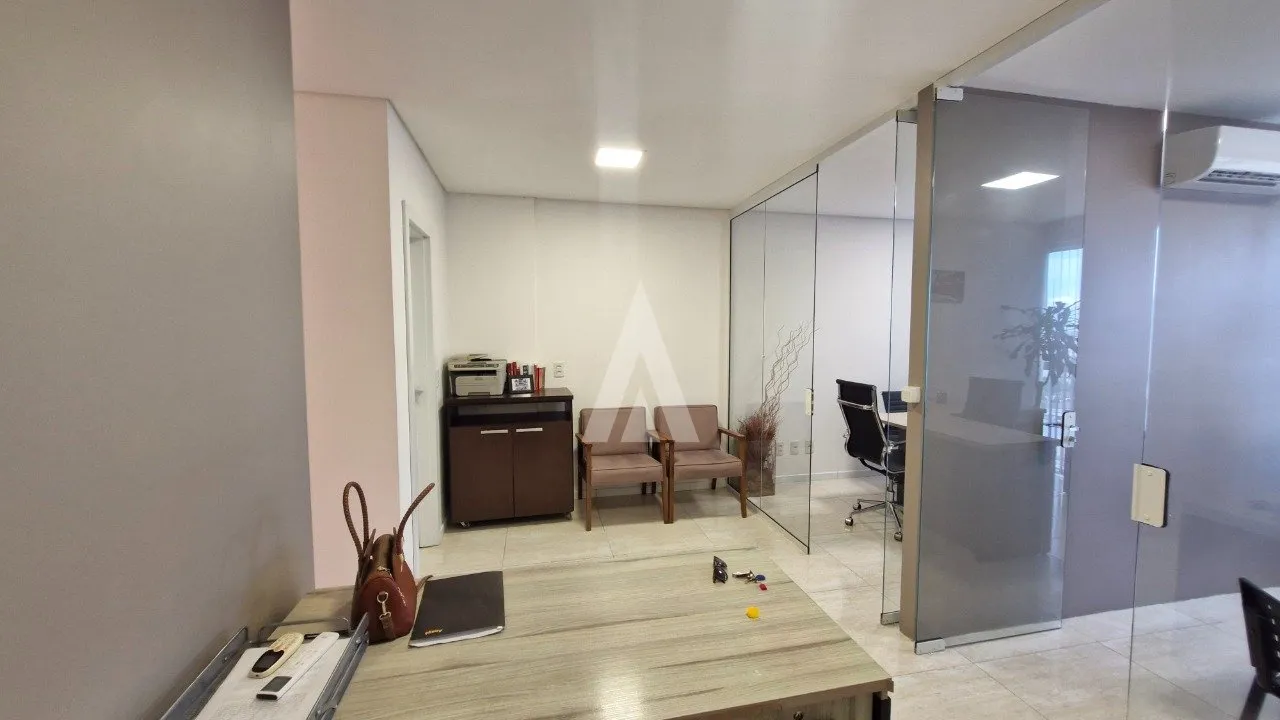 Sala/Escritório à venda, 38m² na região do bairro América, próximo à Rua XV de Novembro, Joinville — foto 3