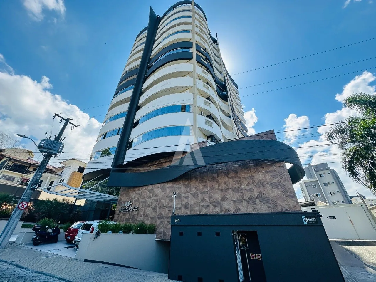 Apartamento com 1 suíte e 2 quartos à venda no bairro Anita Garibaldi em Joinville-SC por R$664.500,00. - foto 1