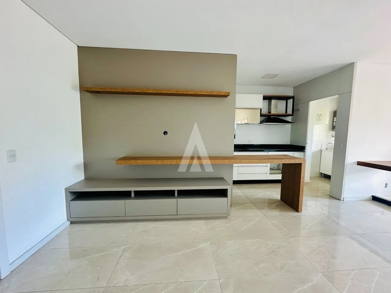Apartamento com 1 suíte e 2 quartos à venda no bairro Anita Garibaldi em Joinville-SC por R$830.000,00 — foto 3