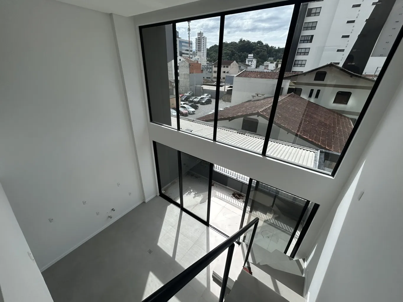 Loft com Terraço Privativo no Vila Nova | Próximo à Vila Germânica - foto 1