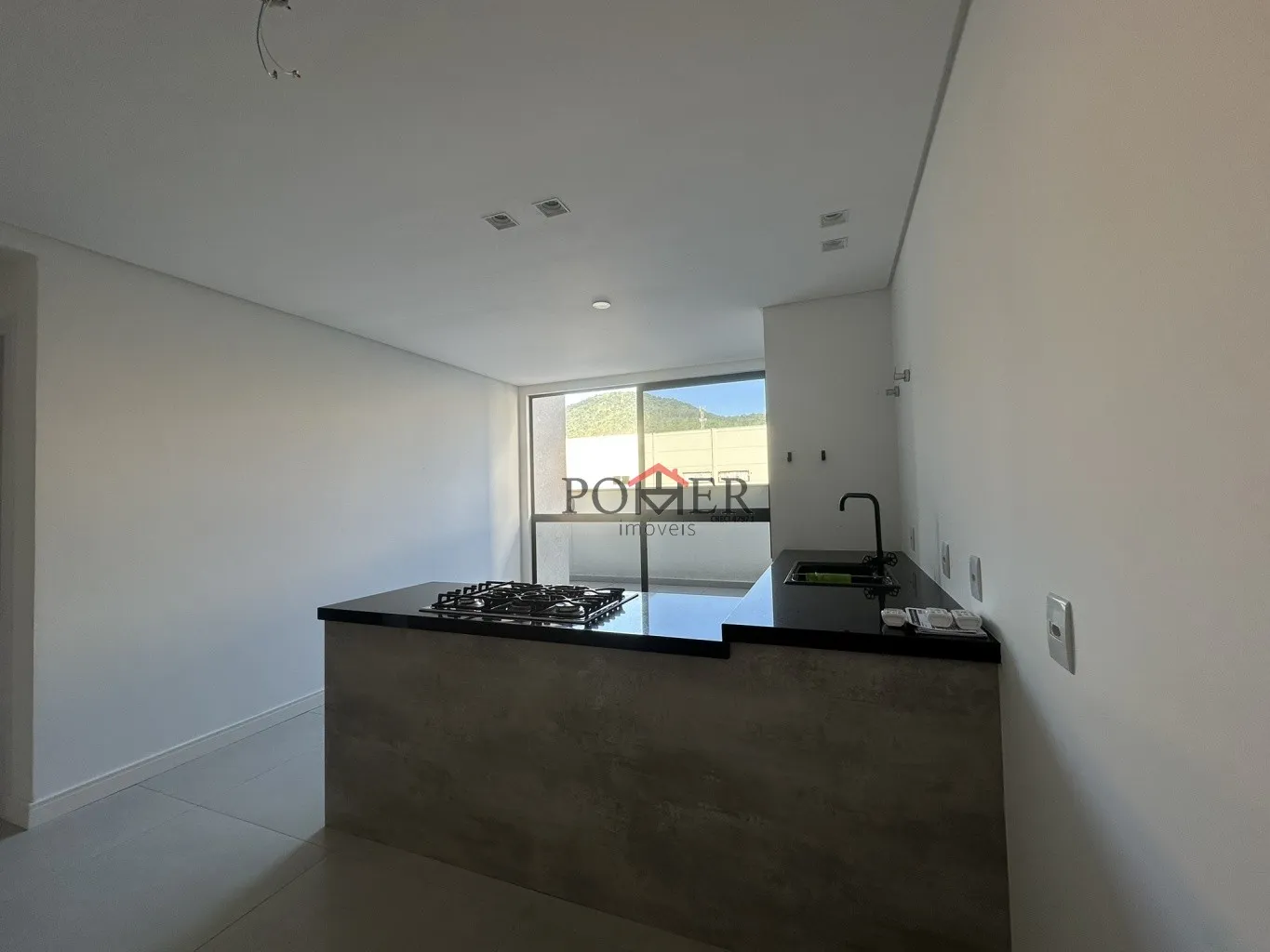 Apartamento com 2 suítes, 2 vagas de garagem, 75,78m privativos, prédio com elevador, a apenas 600 metros do Portal Sul no Centro de Pomerode — foto 5