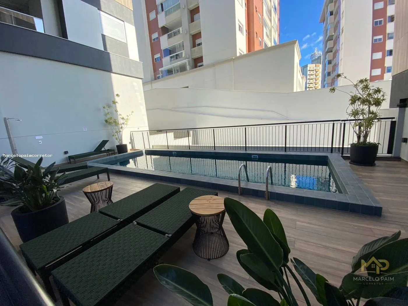 Apartamento Duplex para Venda em Florianópolis, Canto, 2 dormitórios, 1 suíte, 2 banheiros, 2 vagas — foto 6
