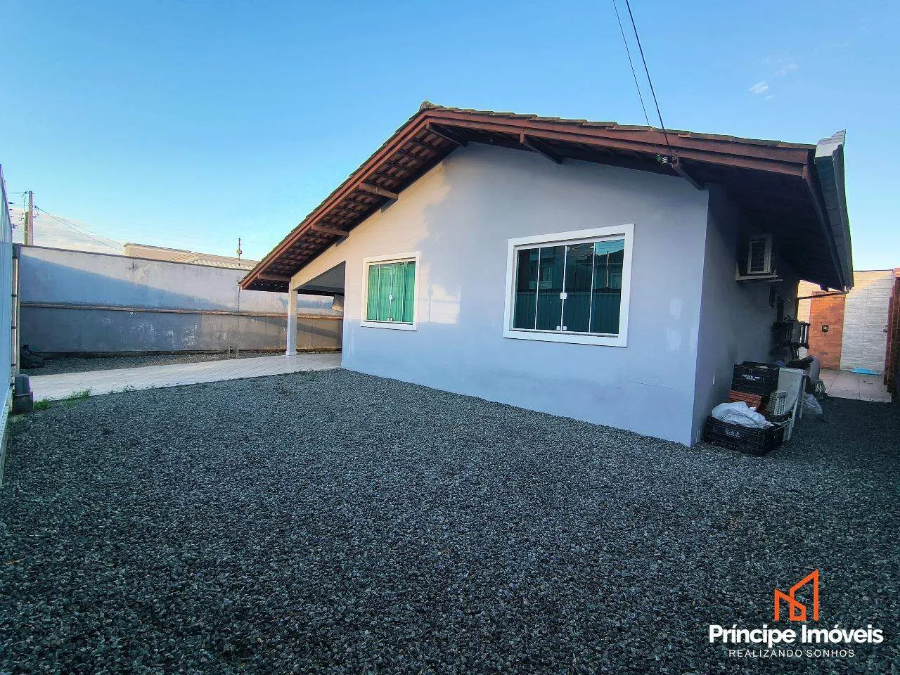 Casa com 2 quartos no Guanabara em Joinville — foto 2